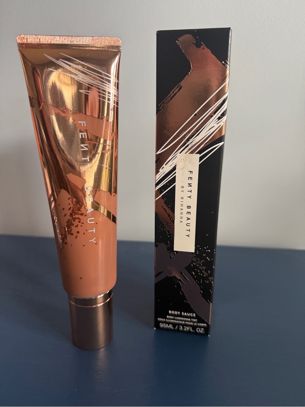 Fenty Beauty Body Sauce in shade Fly Mamacita (05)  (Viral Body Glow)